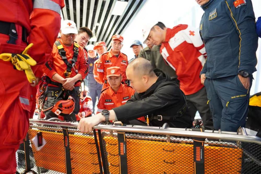 fd0c634359289596251d3a75fa1b7ba9.jpg fd0c634359289596251d3a75fa1b7ba9.jpg